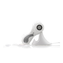 Clarisonic PLUS leaning with bubbles
